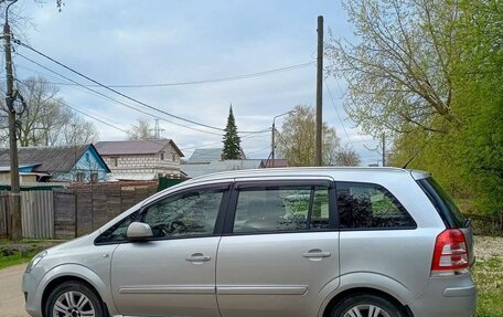 Opel Zafira B, 2012 год, 950 000 рублей, 4 фотография
