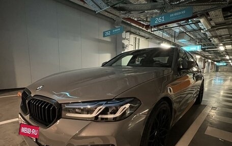BMW 5 серия, 2022 год, 8 100 000 рублей, 3 фотография