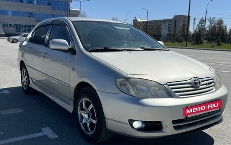 Toyota Corolla, 2004 год, 615 000 рублей, 4 фотография