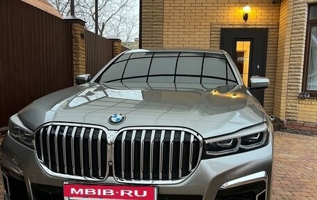 BMW 7 серия, 2019 год, 5 950 000 рублей, 2 фотография