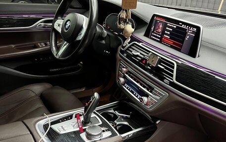 BMW 7 серия, 2019 год, 5 950 000 рублей, 7 фотография