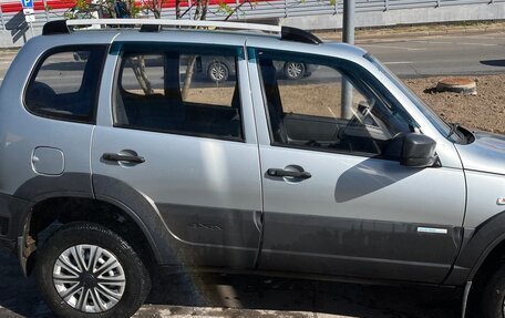 Chevrolet Niva I рестайлинг, 2014 год, 765 000 рублей, 2 фотография