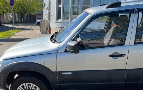 Chevrolet Niva I рестайлинг, 2014 год, 765 000 рублей, 5 фотография