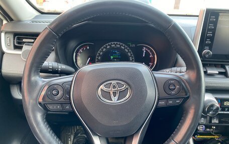 Toyota RAV4, 2020 год, 3 749 000 рублей, 13 фотография