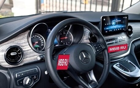 Mercedes-Benz V-Класс, 2021 год, 14 000 000 рублей, 7 фотография