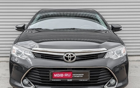 Toyota Camry, 2016 год, 2 680 000 рублей, 2 фотография