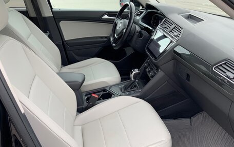 Volkswagen Tiguan II, 2019 год, 2 575 000 рублей, 7 фотография