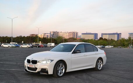 BMW 3 серия, 2017 год, 3 300 000 рублей, 3 фотография