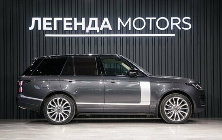 Land Rover Range Rover IV рестайлинг, 2018 год, 8 990 000 рублей, 3 фотография