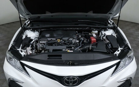 Toyota Camry, 2021 год, 3 398 000 рублей, 9 фотография