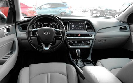 Hyundai Sonata VII, 2017 год, 2 199 000 рублей, 6 фотография