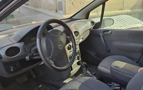 Mercedes-Benz A-Класс, 2000 год, 300 000 рублей, 12 фотография