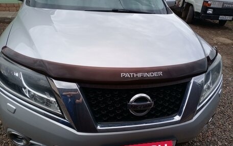 Nissan Pathfinder, 2015 год, 2 200 000 рублей, 7 фотография