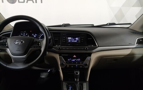 Hyundai Elantra VI рестайлинг, 2018 год, 1 649 000 рублей, 10 фотография