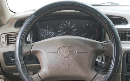 Toyota Camry, 2000 год, 589 000 рублей, 13 фотография