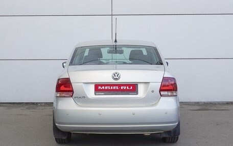Volkswagen Polo VI (EU Market), 2011 год, 750 000 рублей, 4 фотография
