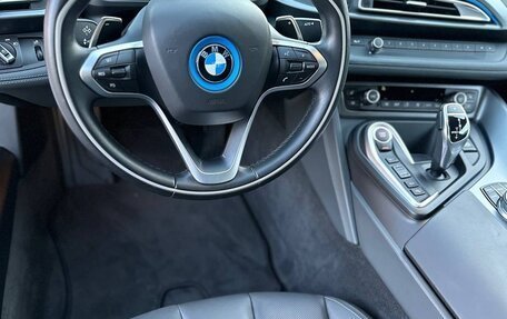 BMW i8 I рестайлинг, 2017 год, 12 500 000 рублей, 14 фотография