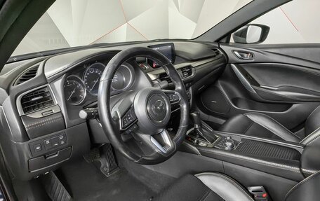 Mazda 6, 2017 год, 1 969 000 рублей, 17 фотография