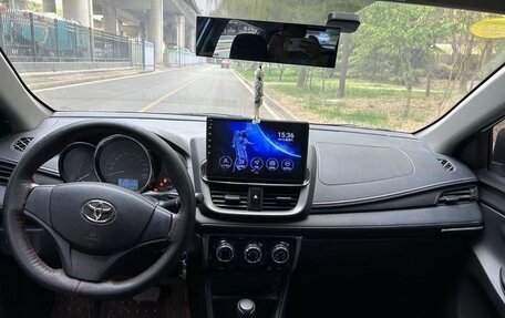 Toyota Yaris XP150 рестайлинг, 2021 год, 1 290 000 рублей, 6 фотография