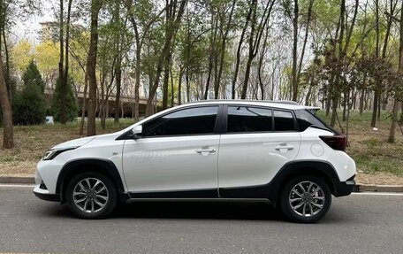 Toyota Yaris XP150 рестайлинг, 2021 год, 1 290 000 рублей, 4 фотография