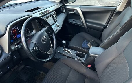 Toyota RAV4, 2013 год, 2 300 000 рублей, 9 фотография