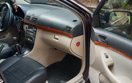 Toyota Avensis III рестайлинг, 2007 год, 1 035 000 рублей, 12 фотография