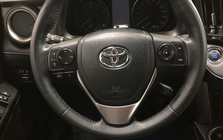 Toyota RAV4, 2019 год, 3 000 000 рублей, 14 фотография