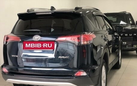 Toyota RAV4, 2019 год, 3 000 000 рублей, 13 фотография