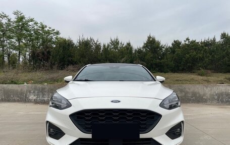 Ford Focus IV, 2021 год, 1 570 000 рублей, 2 фотография