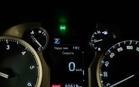 Toyota Land Cruiser Prado 150 рестайлинг 2, 2017 год, 5 055 000 рублей, 17 фотография