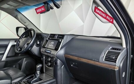 Toyota Land Cruiser Prado 150 рестайлинг 2, 2017 год, 5 055 000 рублей, 12 фотография