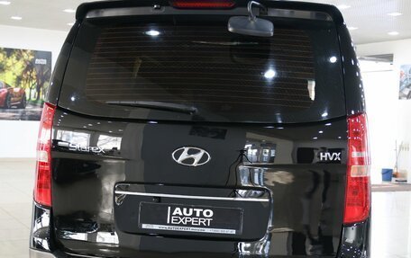 Hyundai Grand Starex Grand Starex I рестайлинг 2, 2011 год, 1 599 000 рублей, 16 фотография