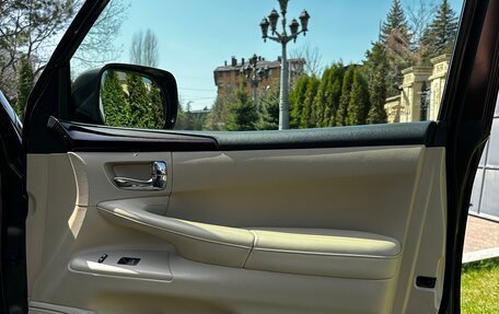 Lexus LX III, 2010 год, 3 630 000 рублей, 13 фотография