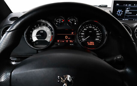 Peugeot RCZ I рестайлинг, 2013 год, 2 000 000 рублей, 19 фотография