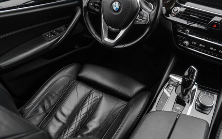 BMW 5 серия, 2018 год, 3 400 000 рублей, 18 фотография