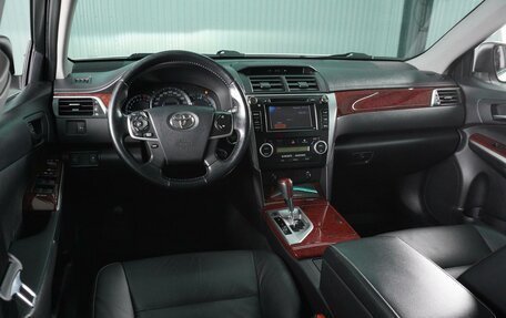Toyota Camry, 2012 год, 2 049 000 рублей, 6 фотография