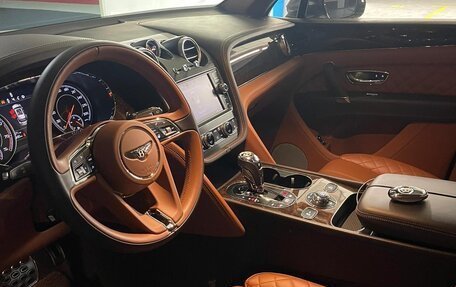 Bentley Bentayga I, 2016 год, 12 750 000 рублей, 5 фотография