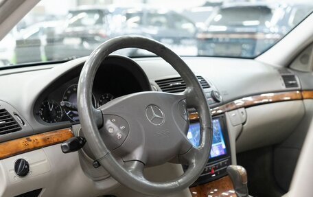 Mercedes-Benz E-Класс, 2004 год, 849 000 рублей, 5 фотография