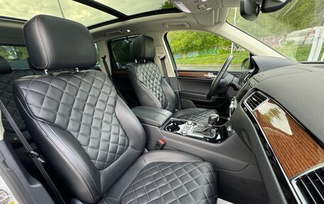 Volkswagen Touareg III, 2017 год, 4 490 000 рублей, 12 фотография