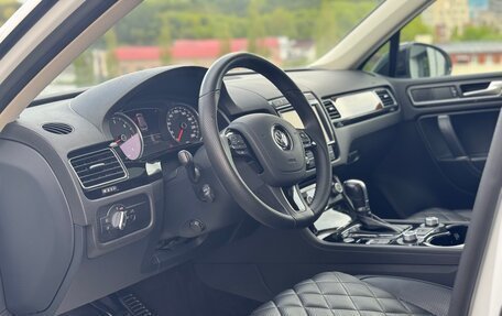 Volkswagen Touareg III, 2017 год, 4 490 000 рублей, 16 фотография