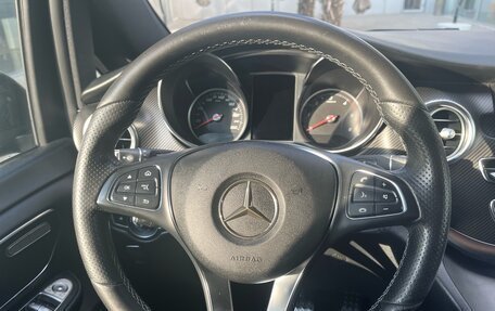 Mercedes-Benz V-Класс, 2018 год, 5 260 000 рублей, 14 фотография
