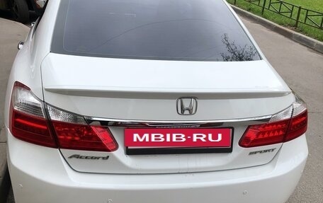 Honda Accord IX рестайлинг, 2013 год, 1 750 000 рублей, 4 фотография