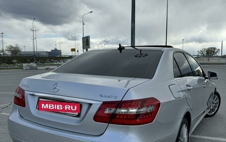 Mercedes-Benz E-Класс, 2010 год, 2 349 000 рублей, 4 фотография