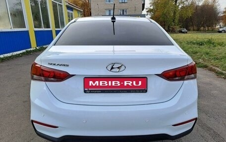 Hyundai Solaris II рестайлинг, 2017 год, 1 330 000 рублей, 2 фотография