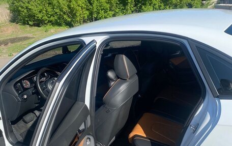 Audi A4, 2013 год, 1 980 000 рублей, 9 фотография