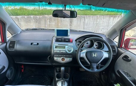 Honda Fit III, 2005 год, 649 000 рублей, 13 фотография