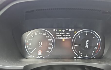 Volvo V90 Cross Country I рестайлинг, 2019 год, 4 800 000 рублей, 11 фотография