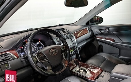 Toyota Camry, 2014 год, 2 090 000 рублей, 15 фотография