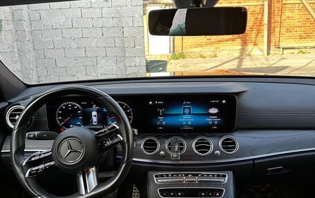 Mercedes-Benz E-Класс, 2020 год, 4 900 000 рублей, 12 фотография