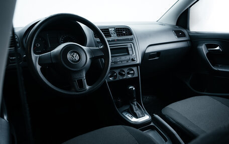 Volkswagen Polo VI (EU Market), 2013 год, 999 000 рублей, 26 фотография